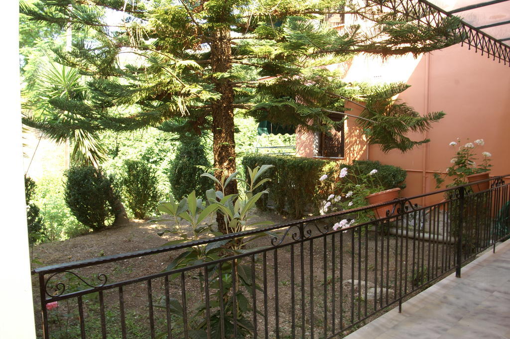 Milos Studios Parga Exterior photo